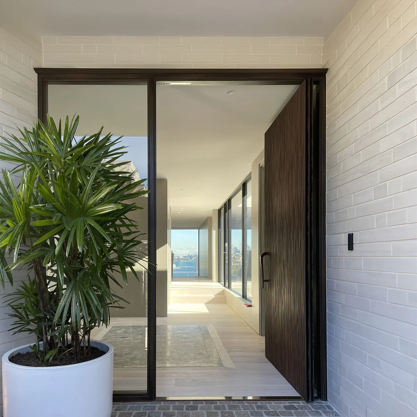 Glazed pivot door design reference 0139 from the AsvntDoor design library