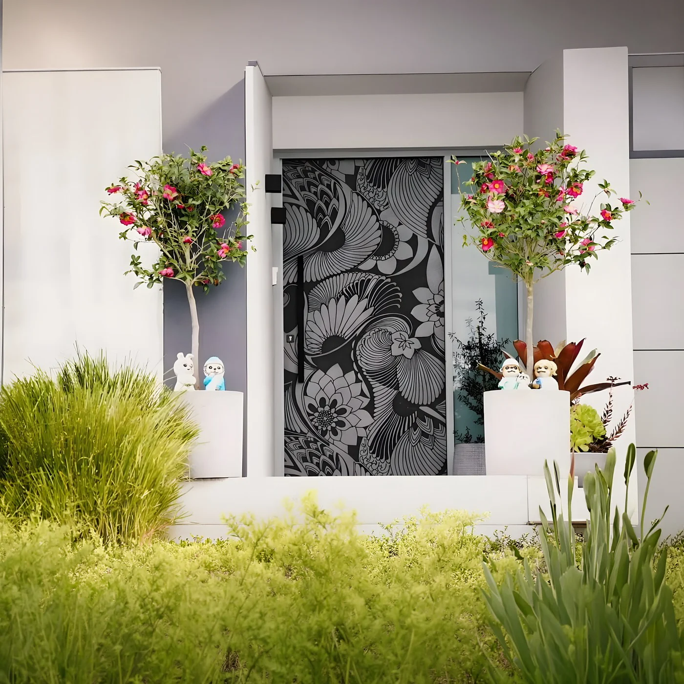 Patterned pivot door design reference 0113 from the AsvntDoor design library