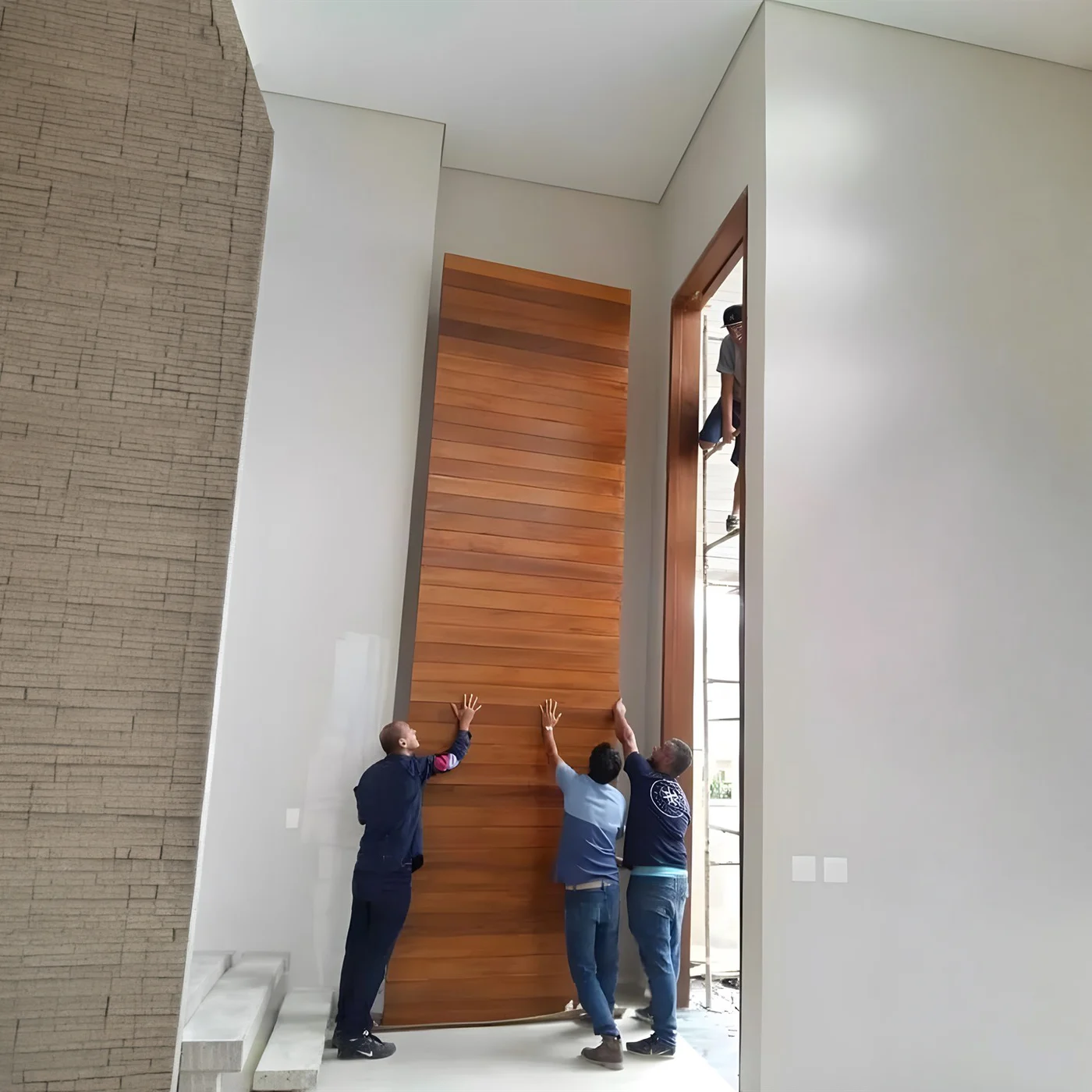 Wood-grain pivot door design reference 0023 from the AsvntDoor design library