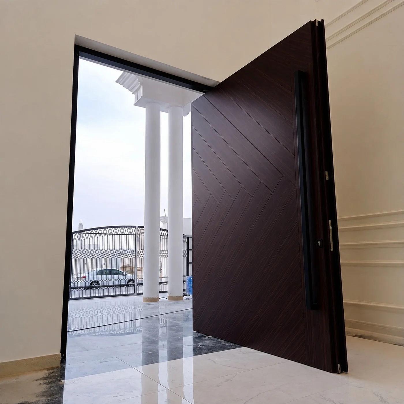 Wood-grain pivot door design reference 0076 from the AsvntDoor design library