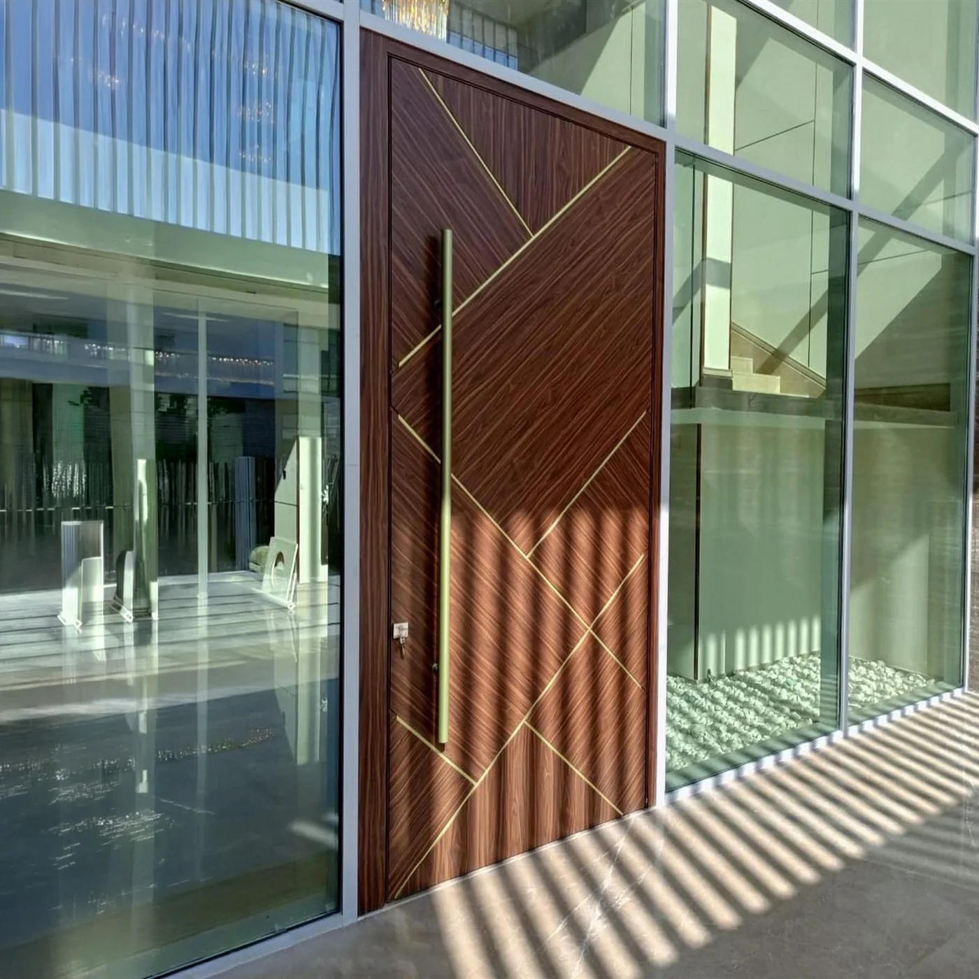 Wood-grain pivot door design reference 0103 from the AsvntDoor design library